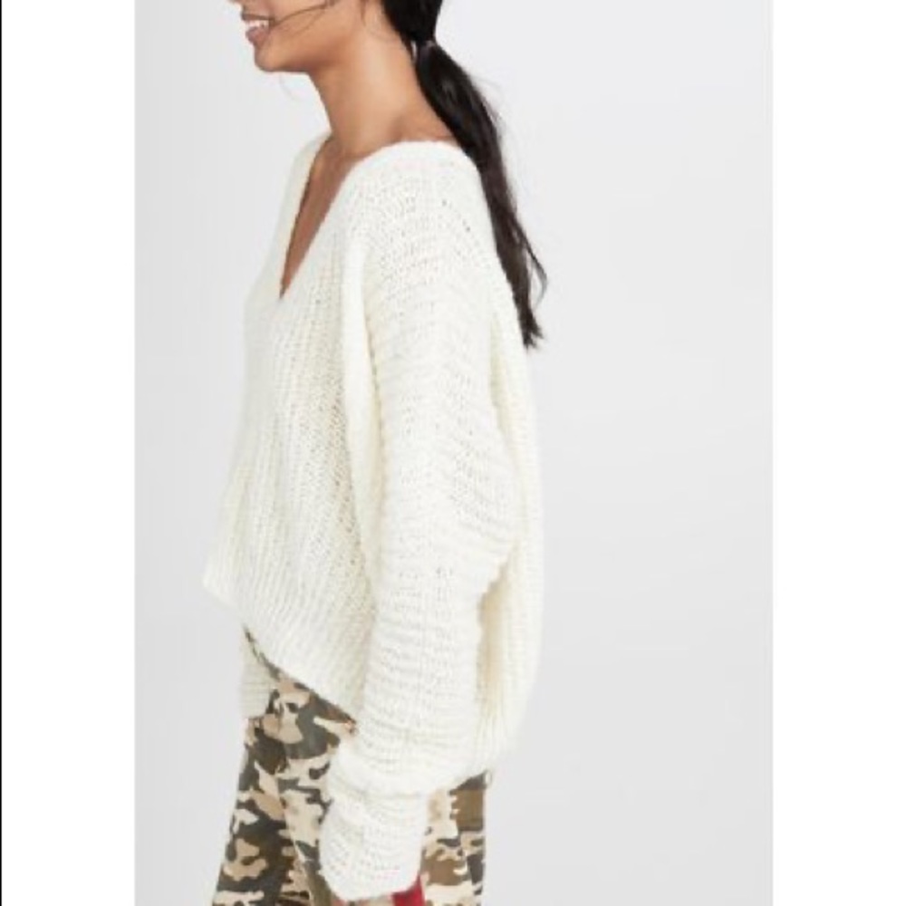 Free People V-neck Slouchy Ivory Pullover Sweater - Picture 4 of 6